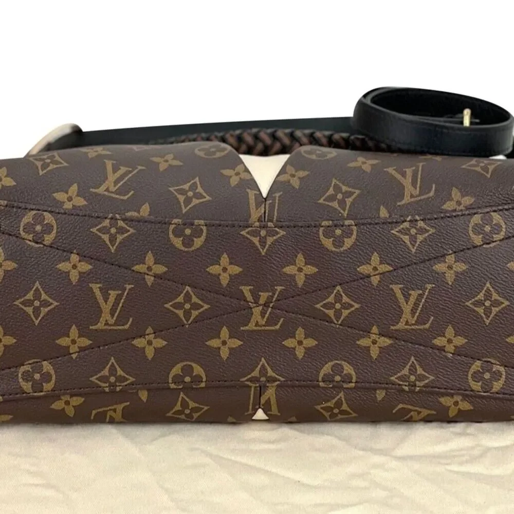 Louis Vuitton delivery duty